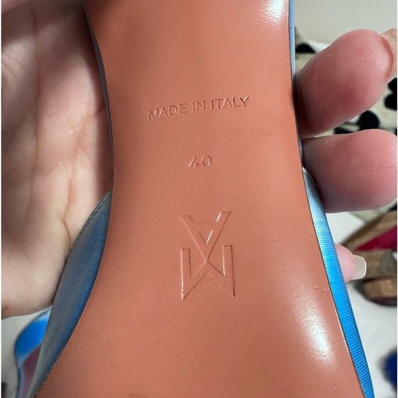 AMINA MUADDI
Begum Leather Mule Pumps Blue Like New worn once in a carpet. - Picture 7 of 12